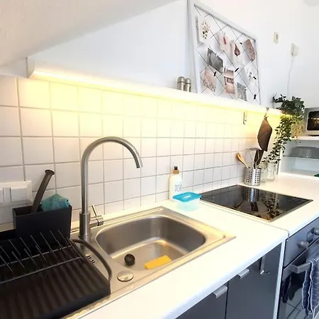 Ferien Und Business Mit Loggia *