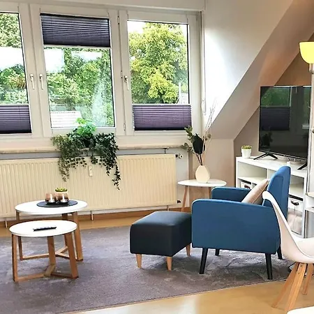 Ferien Und Business Mit Loggia Apartment *