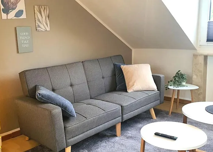 Ferien Und Business Mit Loggia Appartement *