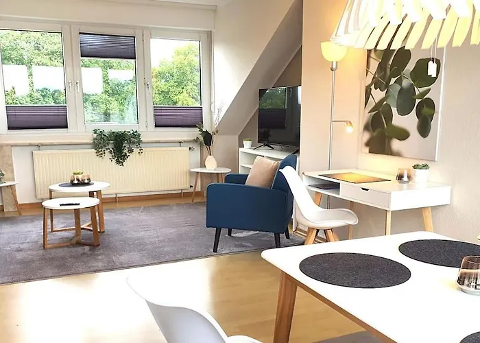 Ferien Und Business Mit Loggia * 马尔